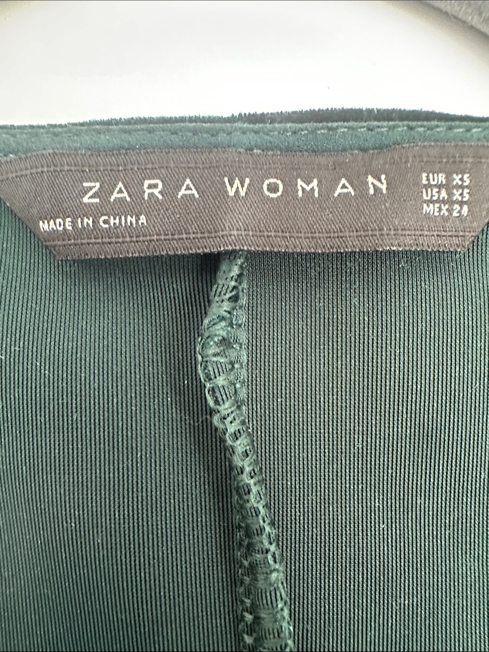 Zara Green Velvet Wrap Dress - Picture 4 of 4